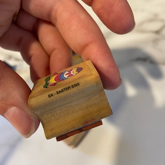 Easter Spring Bunnies  Egg Wooden Rubber Craft Stamps Lot Of 3 Vintage 1… - Picture 2 of 7